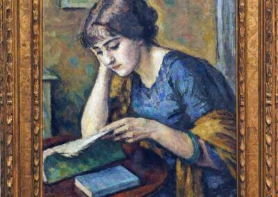 Ein Gemälde einer Frau, die ein Buch liest.